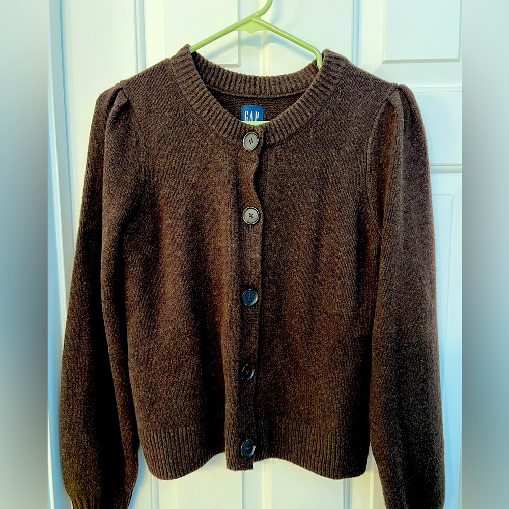 Gap puff sleeve cardigan sweater